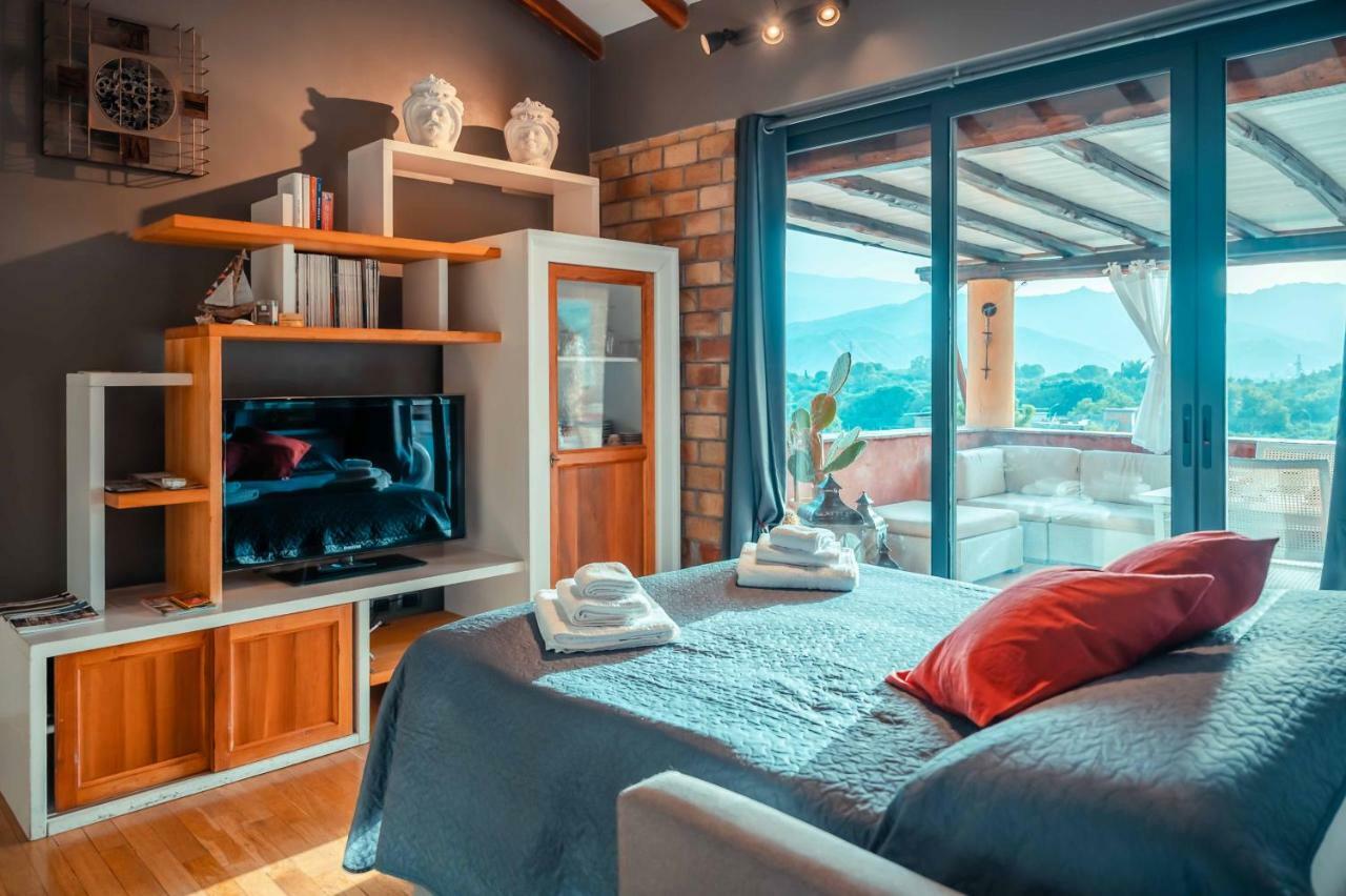 Casa Aurelio Wellness Suite & Spa Inclusive Taormina Exterior photo