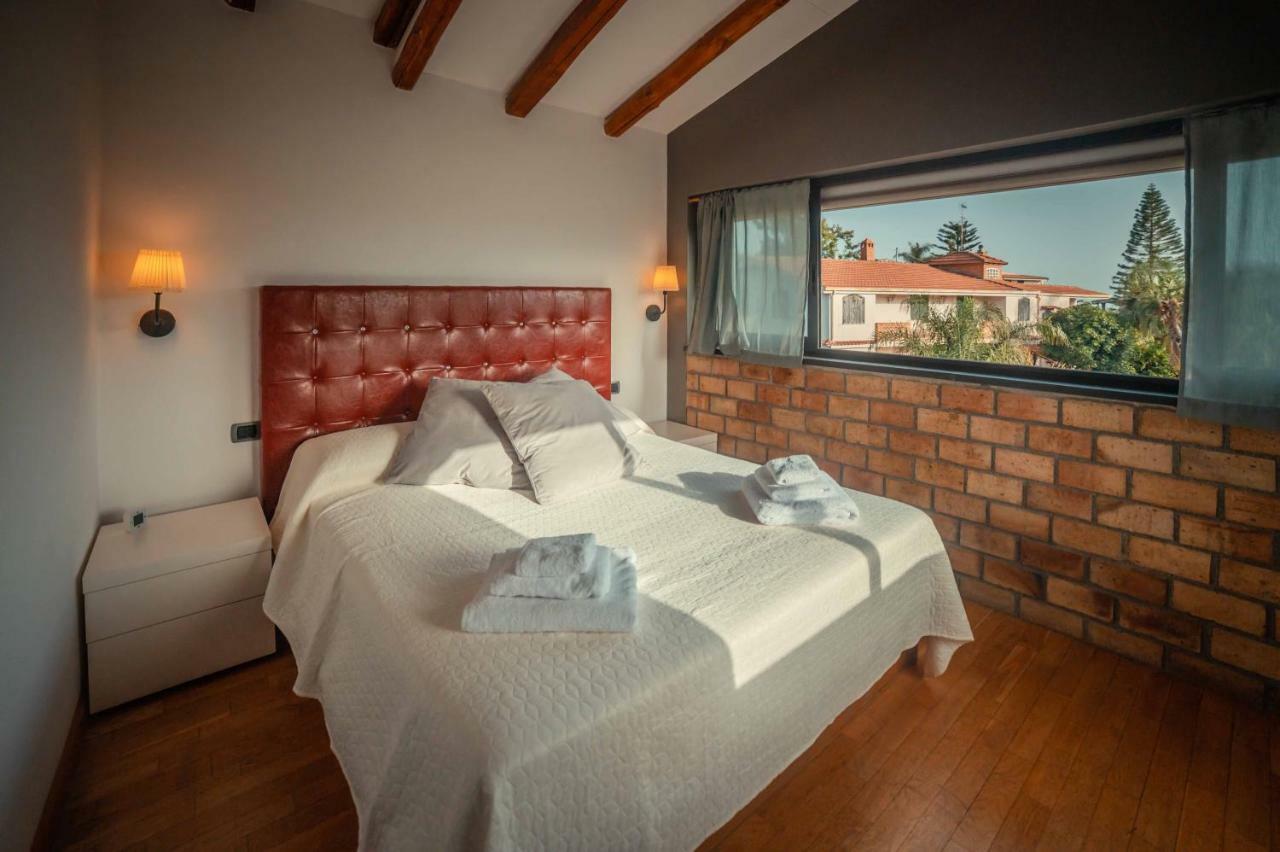 Casa Aurelio Wellness Suite & Spa Inclusive Taormina Exterior photo